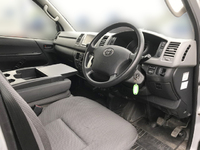 トヨタハイエースバン小型（2t・3t）[写真11]