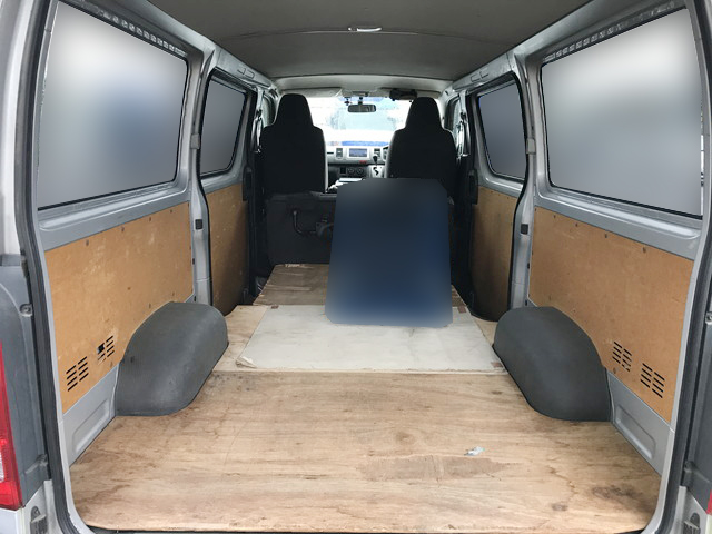 トヨタハイエースバン小型（2t・3t）[写真07]