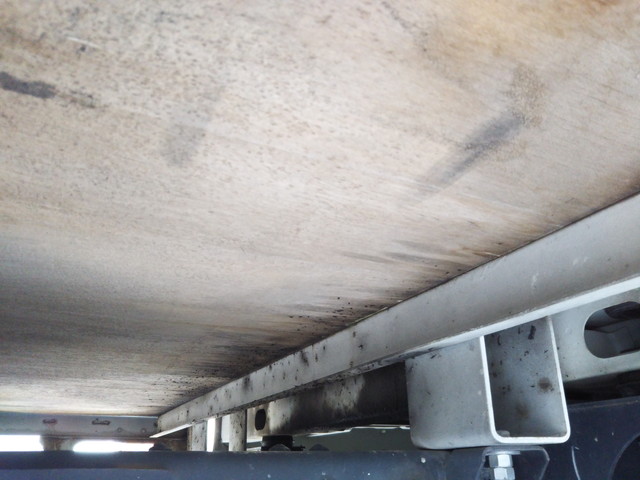 いすゞエルフダブルキャブ（Wキャブ）小型（2t・3t）[写真19]