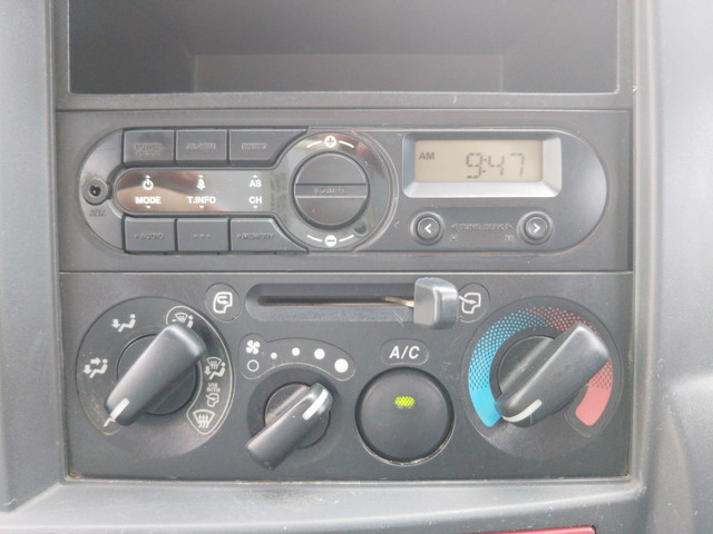 いすゞエルフダブルキャブ（Wキャブ）小型（2t・3t）[写真36]