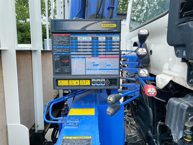 日野レンジャークレーン4段中型（4t）[写真12]