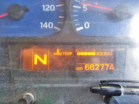 UDトラックスクオンダンプ大型（10t）[写真21]