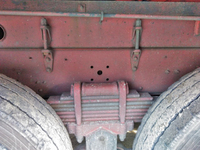 UDトラックスクオンダンプ大型（10t）[写真09]