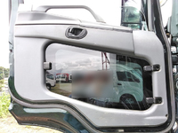 三菱ふそうスーパーグレートコンテナ専用車大型（10t）[写真30]