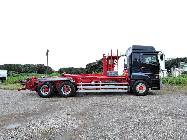 三菱ふそうスーパーグレートコンテナ専用車大型（10t）[写真07]