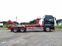 三菱ふそうスーパーグレートコンテナ専用車大型（10t）[写真08]