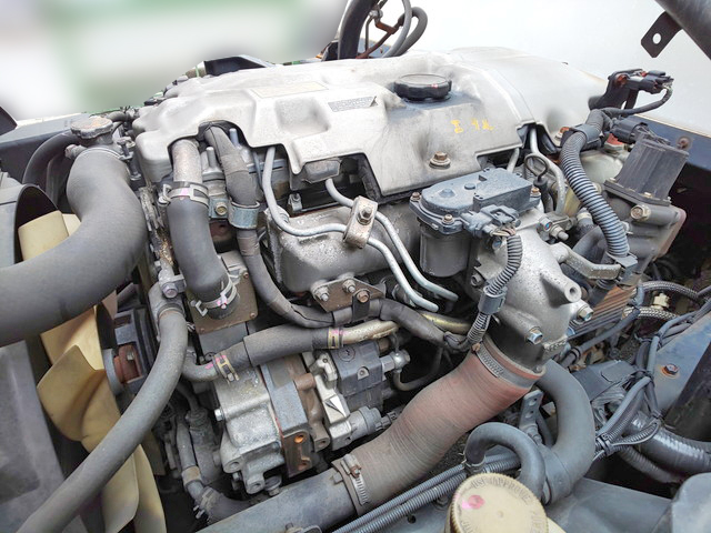 三菱ふそうキャンターパネルバン小型（2t・3t）[写真26]