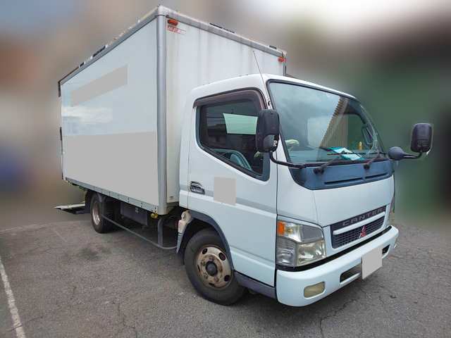 三菱ふそうキャンターパネルバン小型（2t・3t）[写真03]