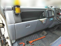 三菱ふそうキャンターパネルバン小型（2t・3t）[写真31]