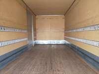 三菱ふそうキャンターパネルバン小型（2t・3t）[写真07]