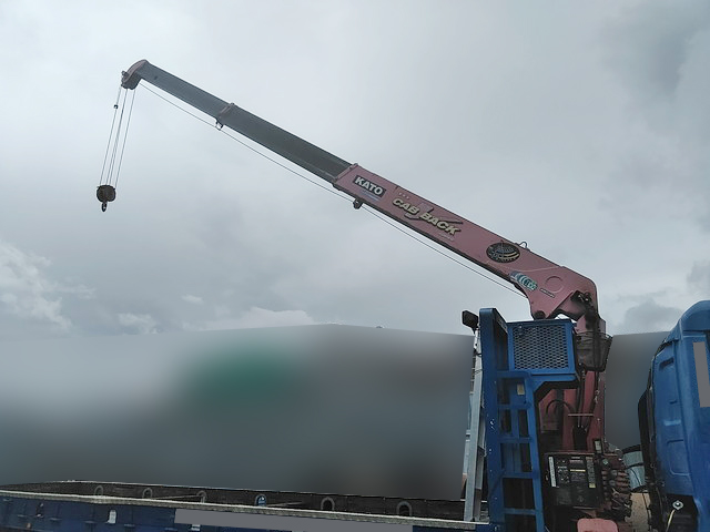 UDトラックスクオンユニック3段大型（10t）[写真14]