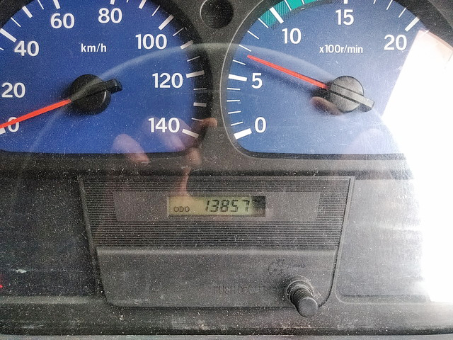 UDトラックスクオンユニック3段大型（10t）[写真30]