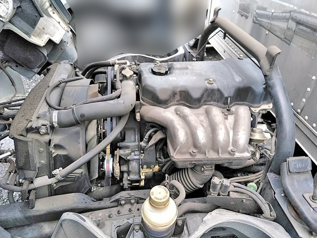 三菱ふそうキャンターアルミバン小型（2t・3t）[写真15]