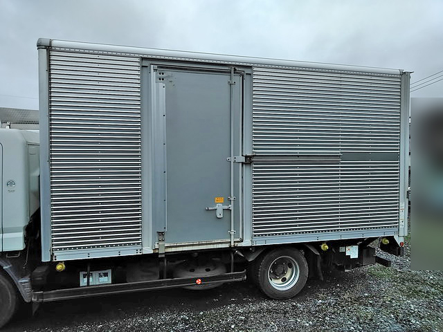 三菱ふそうキャンターアルミバン小型（2t・3t）[写真03]