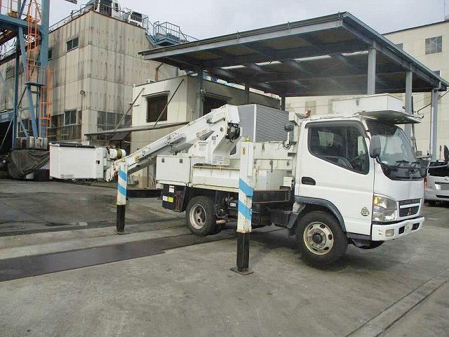 三菱ふそうキャンター高所作業車小型（2t・3t）[写真06]