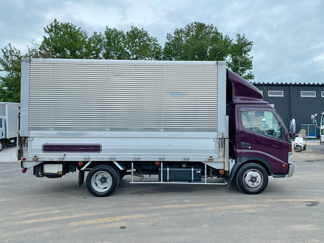 日野デュトロアルミウイング小型（2t・3t）[写真06]