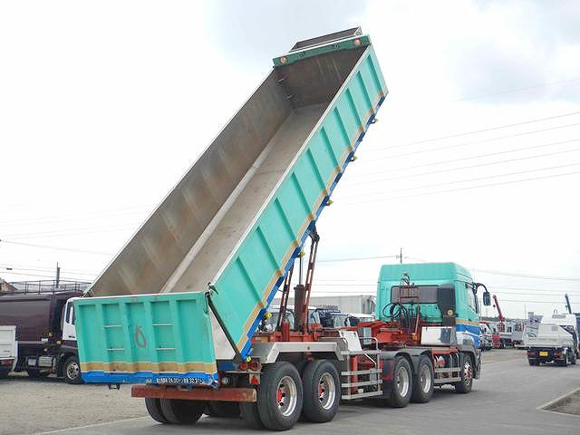 三菱ふそうスーパーグレートトレーラーヘッド（トラクターヘッド）大型（10t）[写真02]