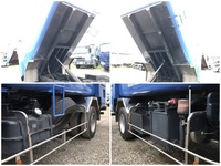 三菱ふそうファイターパッカー車（塵芥車）中型（4t）[写真17]