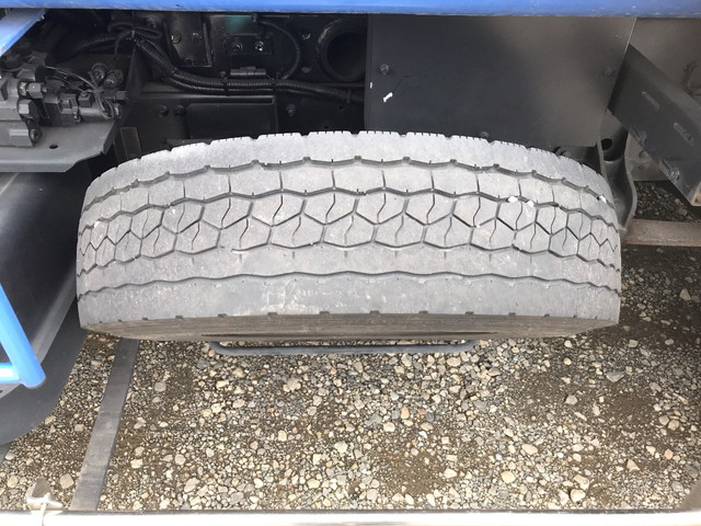 三菱ふそうファイターパッカー車（塵芥車）中型（4t）[写真20]