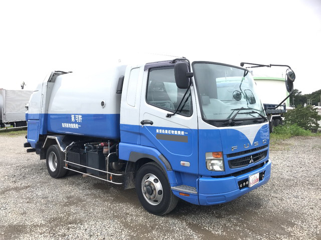 三菱ふそうファイターパッカー車（塵芥車）中型（4t）[写真03]