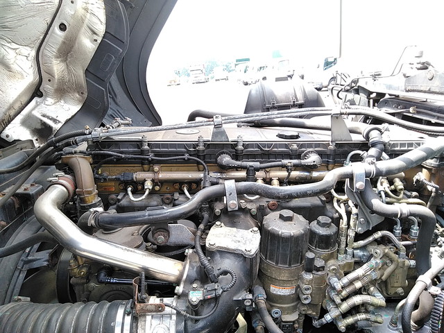 三菱ふそうスーパーグレートパネルウイング大型（10t）[写真22]