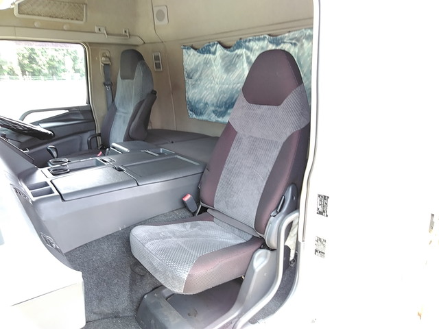 三菱ふそうスーパーグレートパネルウイング大型（10t）[写真27]