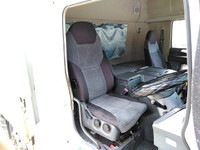 三菱ふそうスーパーグレートパネルウイング大型（10t）[写真28]