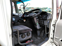 三菱ふそうスーパーグレートパネルウイング大型（10t）[写真32]