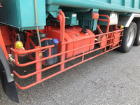 いすゞギガパッカー車（塵芥車）大型（10t）[写真18]