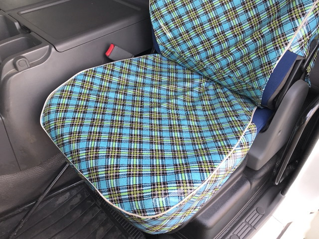 いすゞギガパッカー車（塵芥車）大型（10t）[写真31]