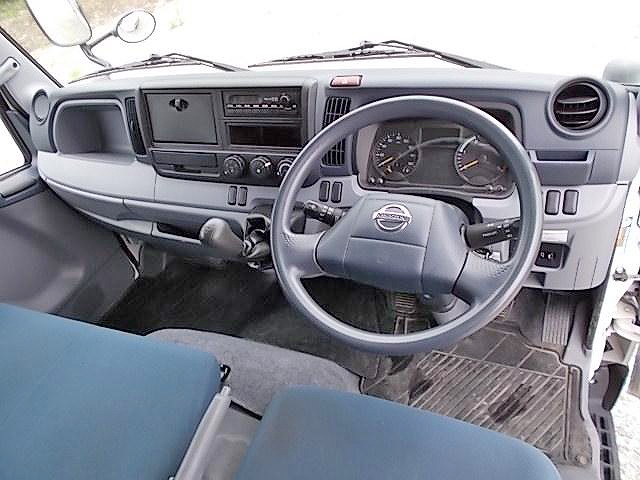 日産アトラス幌車小型（2t・3t）[写真14]