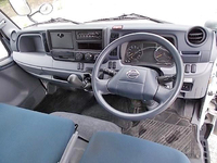 日産アトラス幌車小型（2t・3t）[写真14]