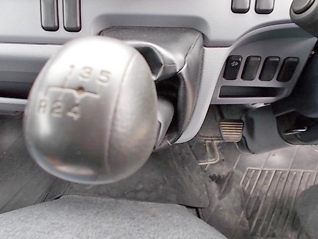 日産アトラス幌車小型（2t・3t）[写真17]