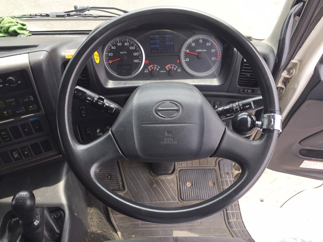 日野プロフィアクレーン5段大型（10t）[写真36]