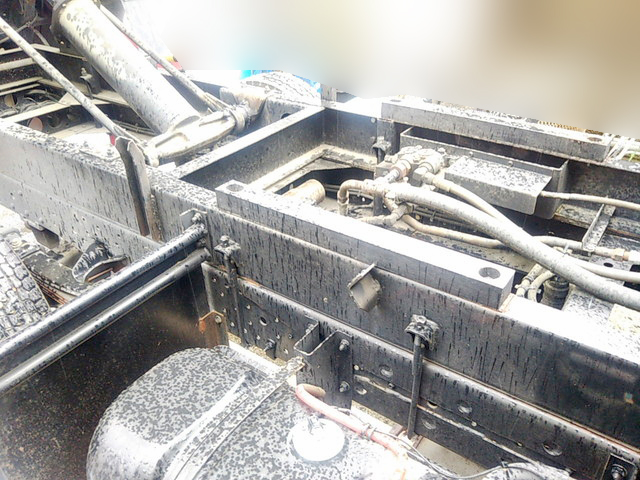 UDトラックスコンドルダンプ・クレーン付小型（2t・3t）[写真24]