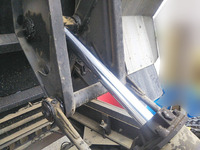 UDトラックスコンドルダンプ・クレーン付小型（2t・3t）[写真27]