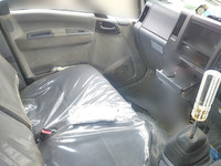 UDトラックスコンドルダンプ・クレーン付小型（2t・3t）[写真34]