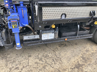 三菱ふそうキャンタークレーン4段小型（2t・3t）[写真11]