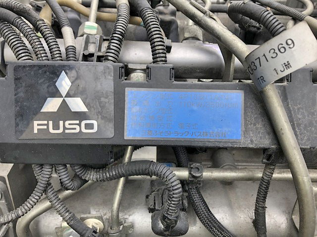 三菱ふそうキャンタークレーン4段小型（2t・3t）[写真17]