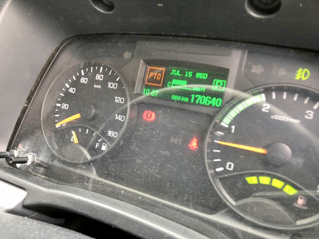 三菱ふそうキャンタークレーン4段小型（2t・3t）[写真24]