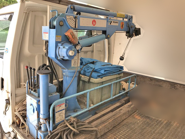 日産バネットクレーン付小型（2t・3t）[写真11]