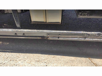 いすゞエルフアルミブロック小型（2t・3t）[写真11]