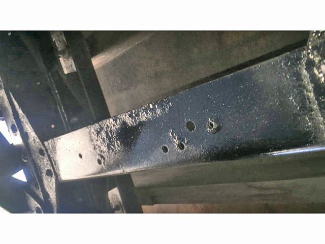 いすゞエルフアルミブロック小型（2t・3t）[写真15]