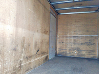 いすゞエルフアルミバン小型（2t・3t）[写真13]