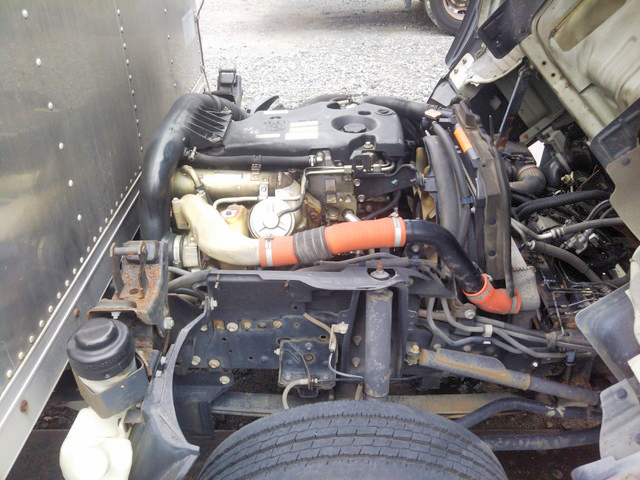 いすゞエルフアルミバン小型（2t・3t）[写真27]