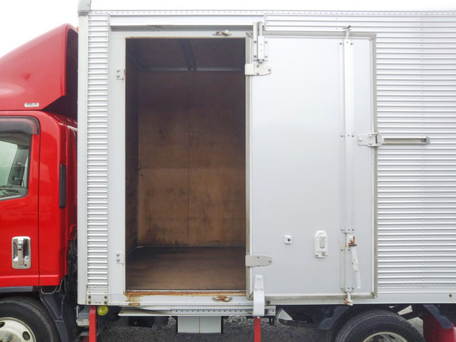 いすゞエルフアルミバン小型（2t・3t）[写真07]