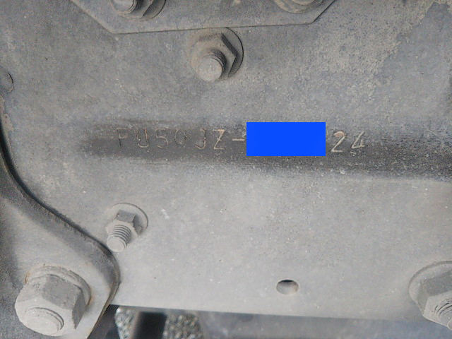 三菱ふそうスーパーグレート平ボディ大型（10t）[写真31]