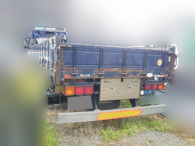 三菱ふそうスーパーグレート平ボディ大型（10t）[写真04]