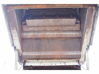 日野レンジャーパッカー車（塵芥車）中型（4t）[写真13]