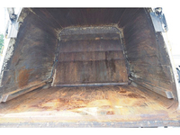 日野レンジャーパッカー車（塵芥車）中型（4t）[写真18]